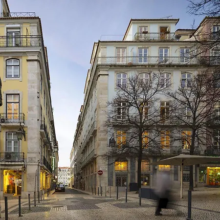 Homestay Com Varanda Na Rua Dos Douradores *
